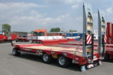 trailer 3 axles with ramps