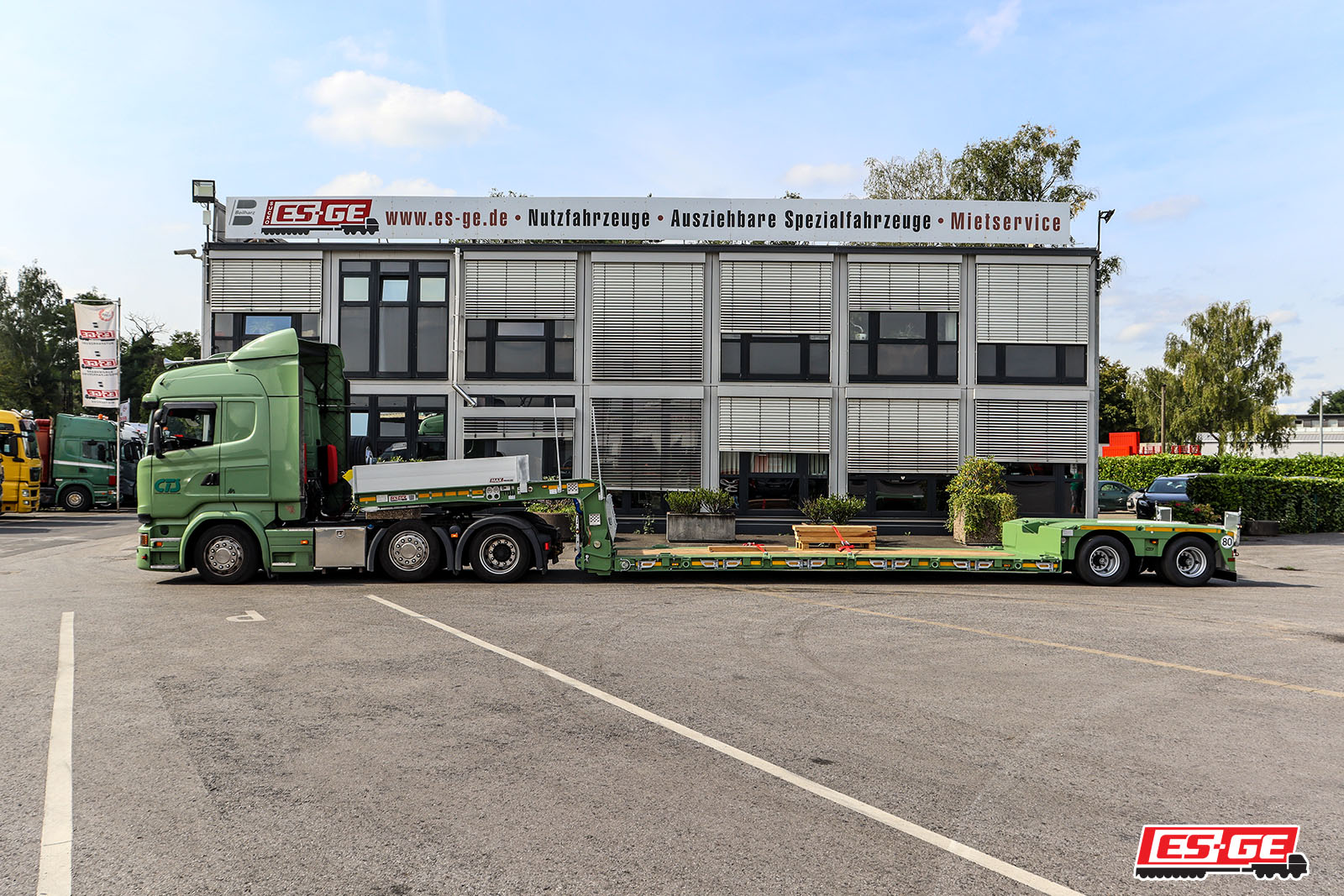 CTS-Container-Trucking-Service-ES-GE-Referenzen-MAX-Trailer-MAX510_4