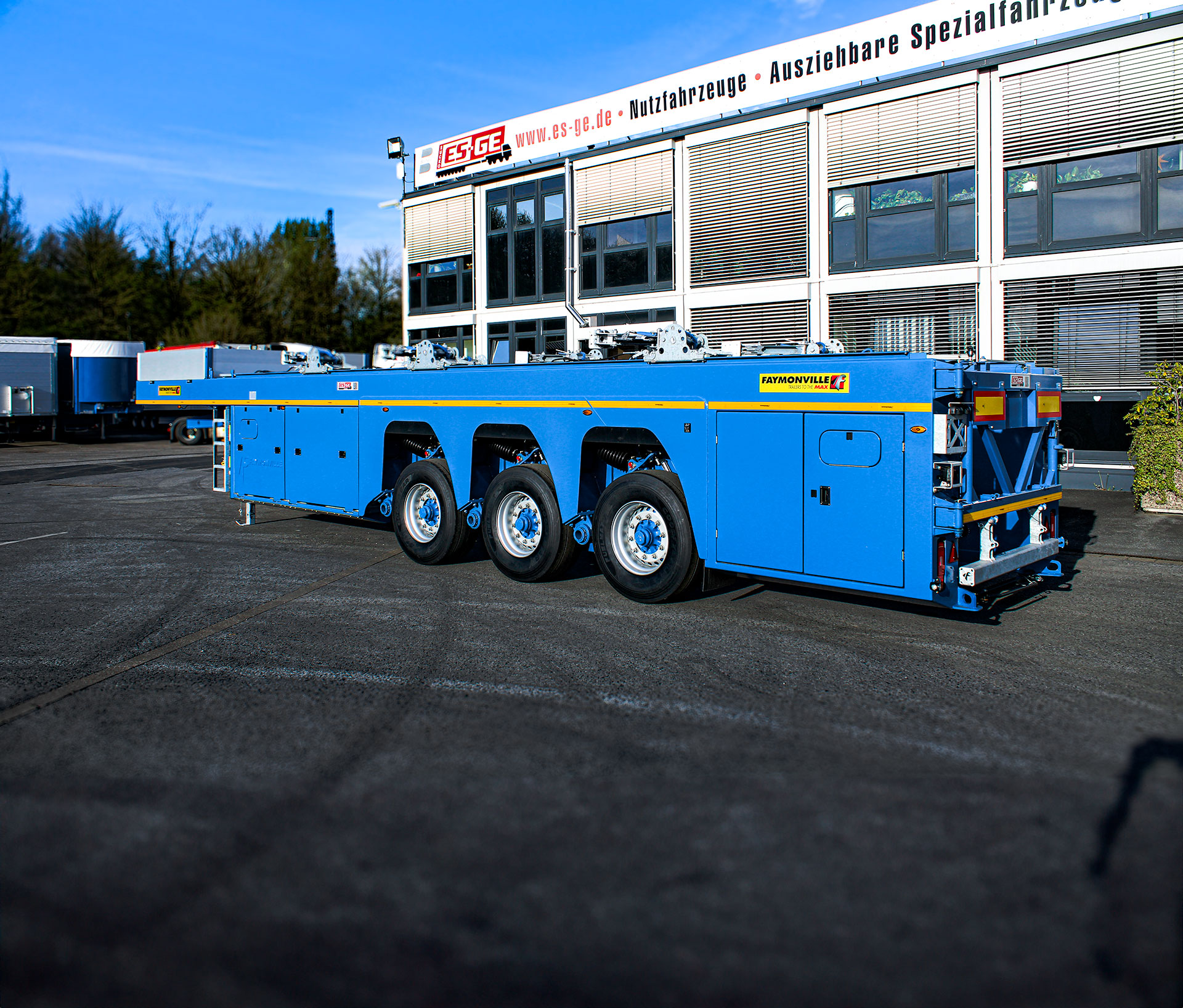Innenlader - ES-GE Nutzfahrzeuge GmbH