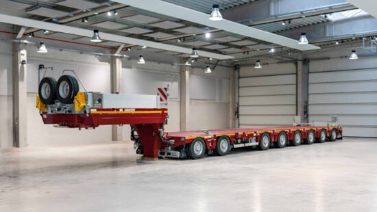 MAX Trailer MAX810 als 2+6 Version mit insgesamt 8 Achsen