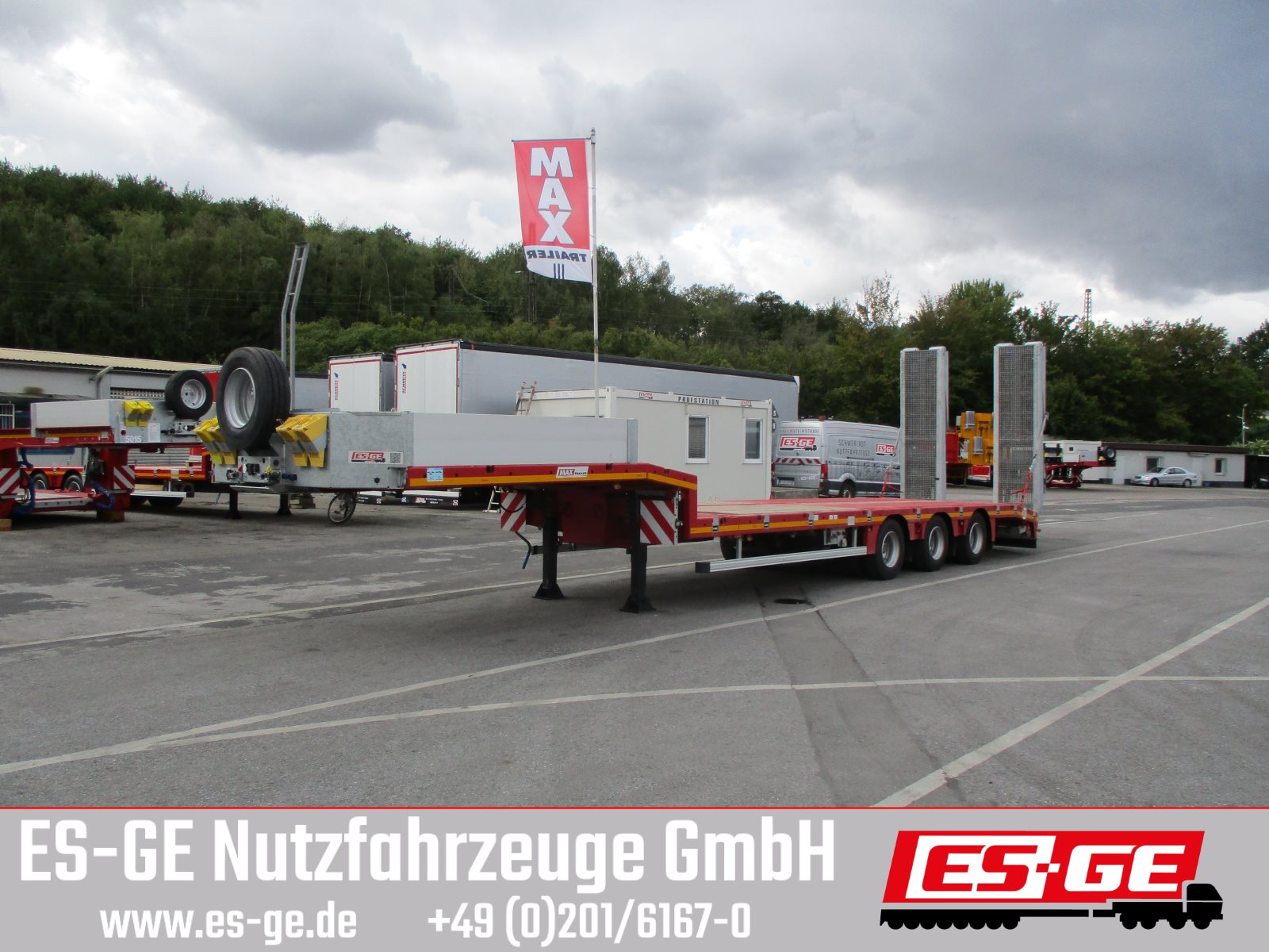 MAX Trailer MAX100 Semi-Tieflader