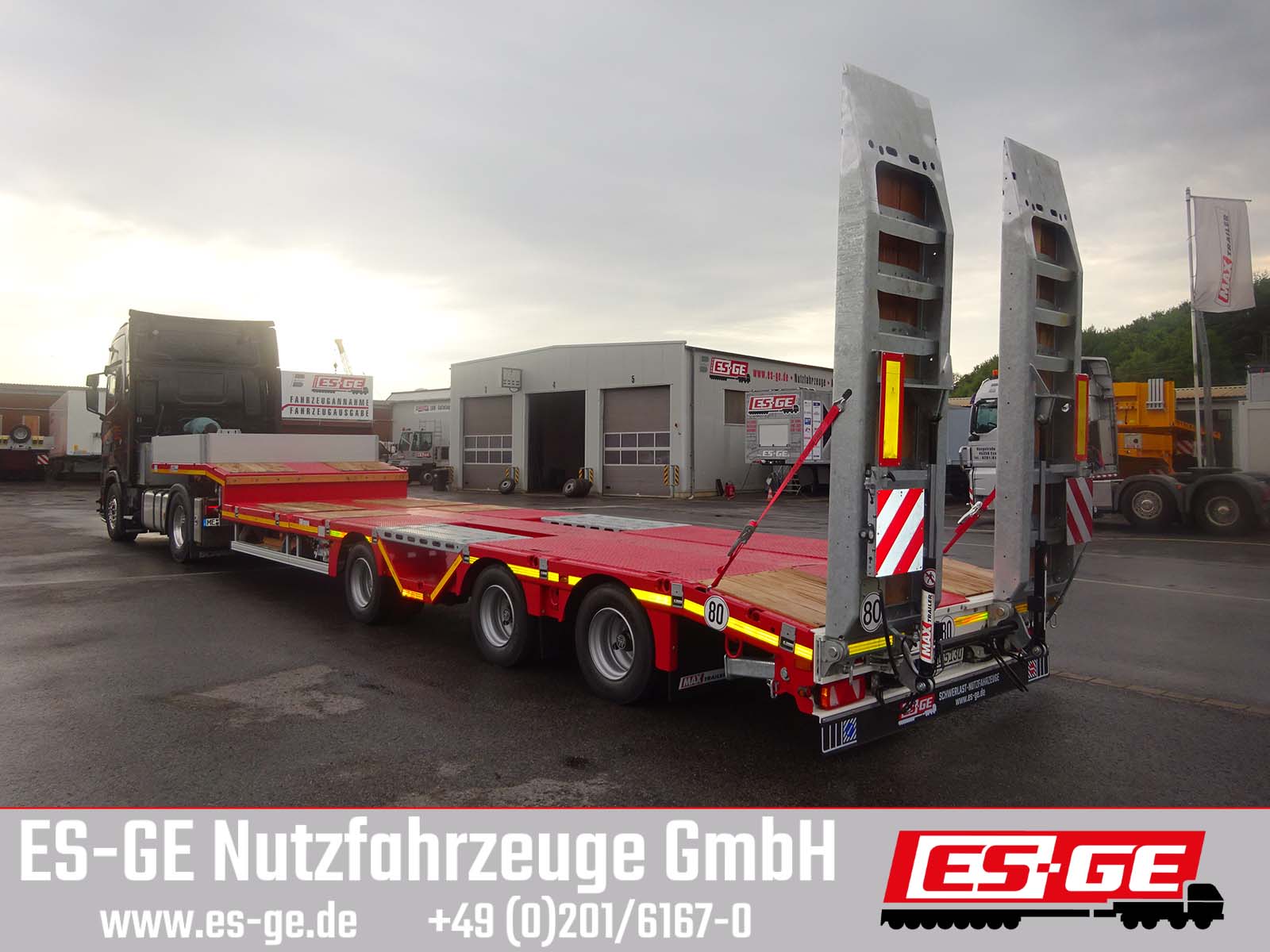 MAX Trailer MAX Trailer MAX100 Semi-Tieflader