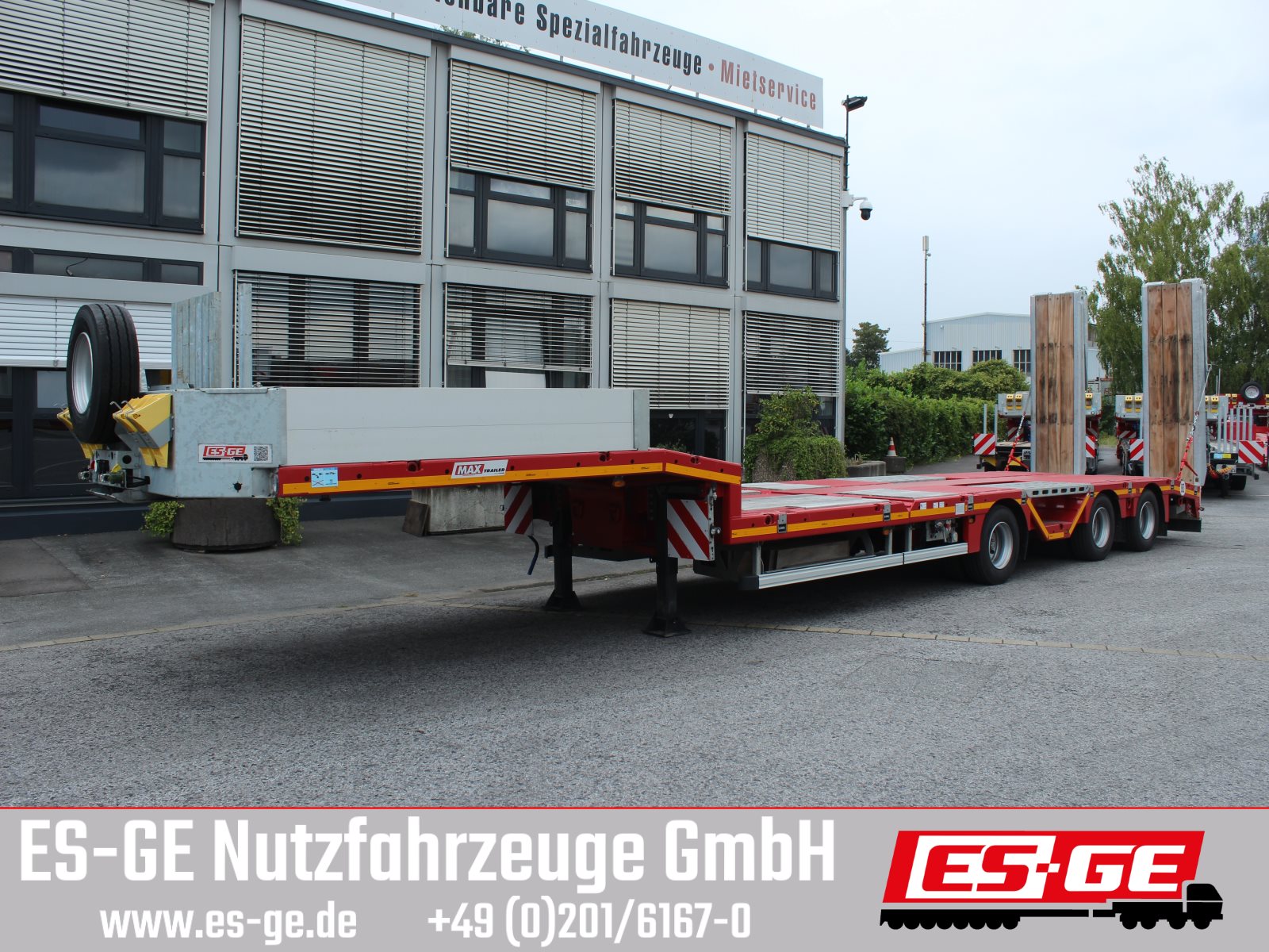 MAX Trailer MAX Trailer MAX100 Semi-Tieflader Radmulden
