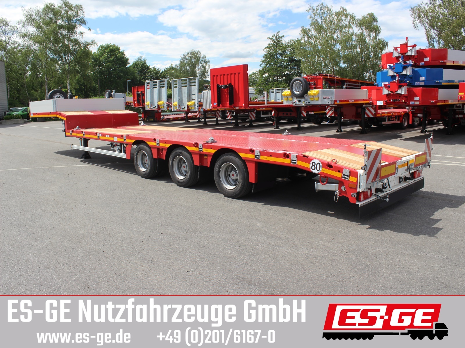 MAX Trailer MAX Trailer MAX100 Semi-Tieflader