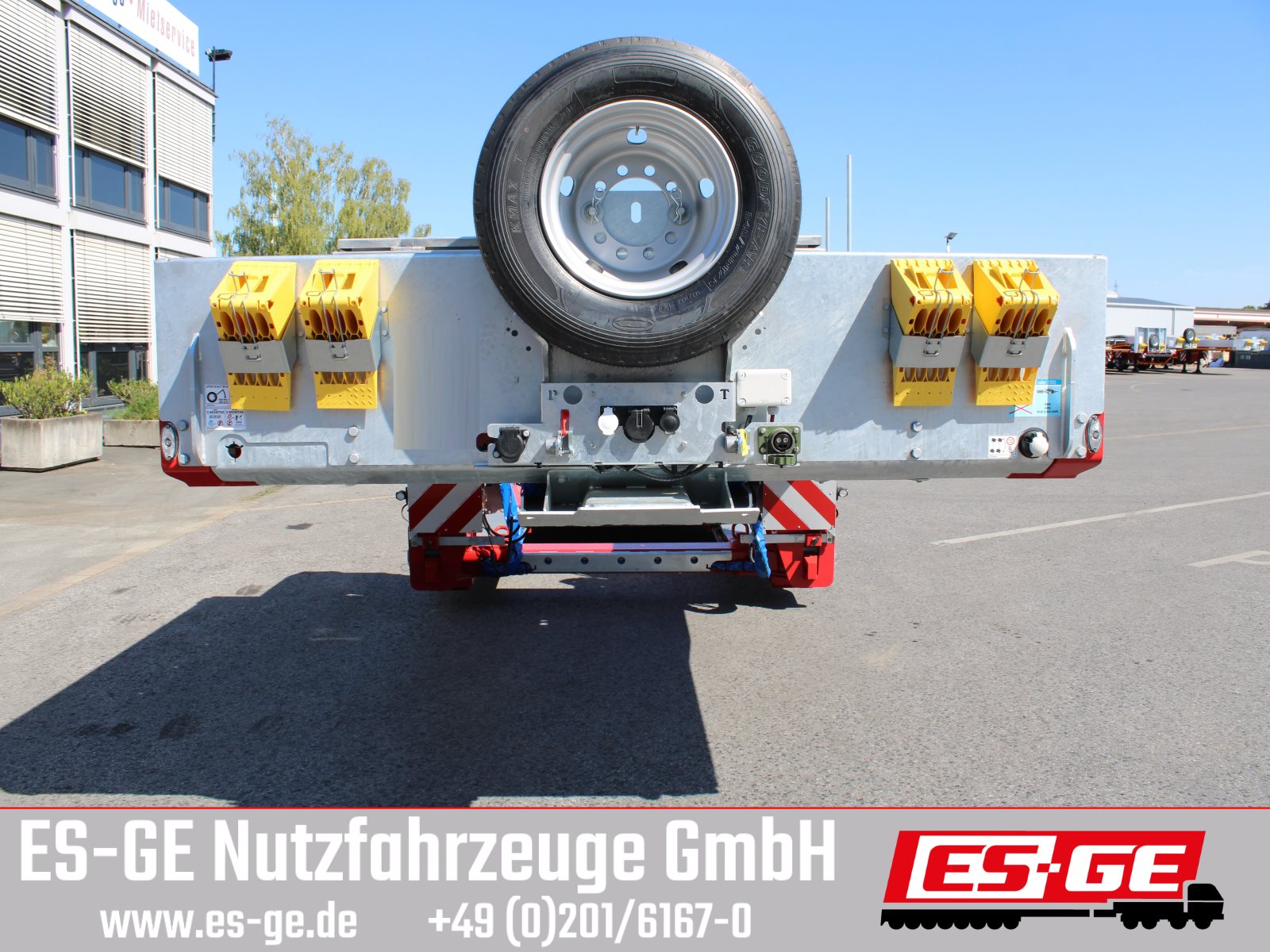 MAX Trailer MAX Trailer MAX510 Tiefbett 2x10 t