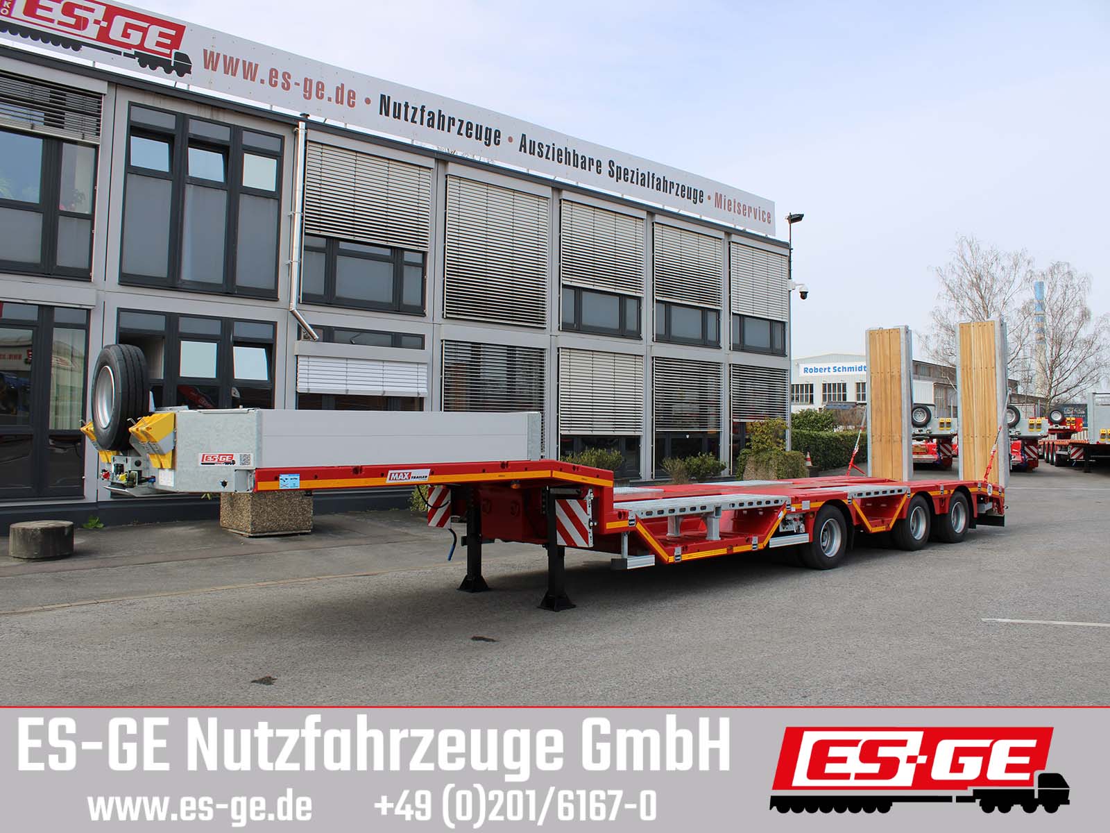 MAX Trailer MAX Trailer MAX100 Semi-Tieflader Radmulden