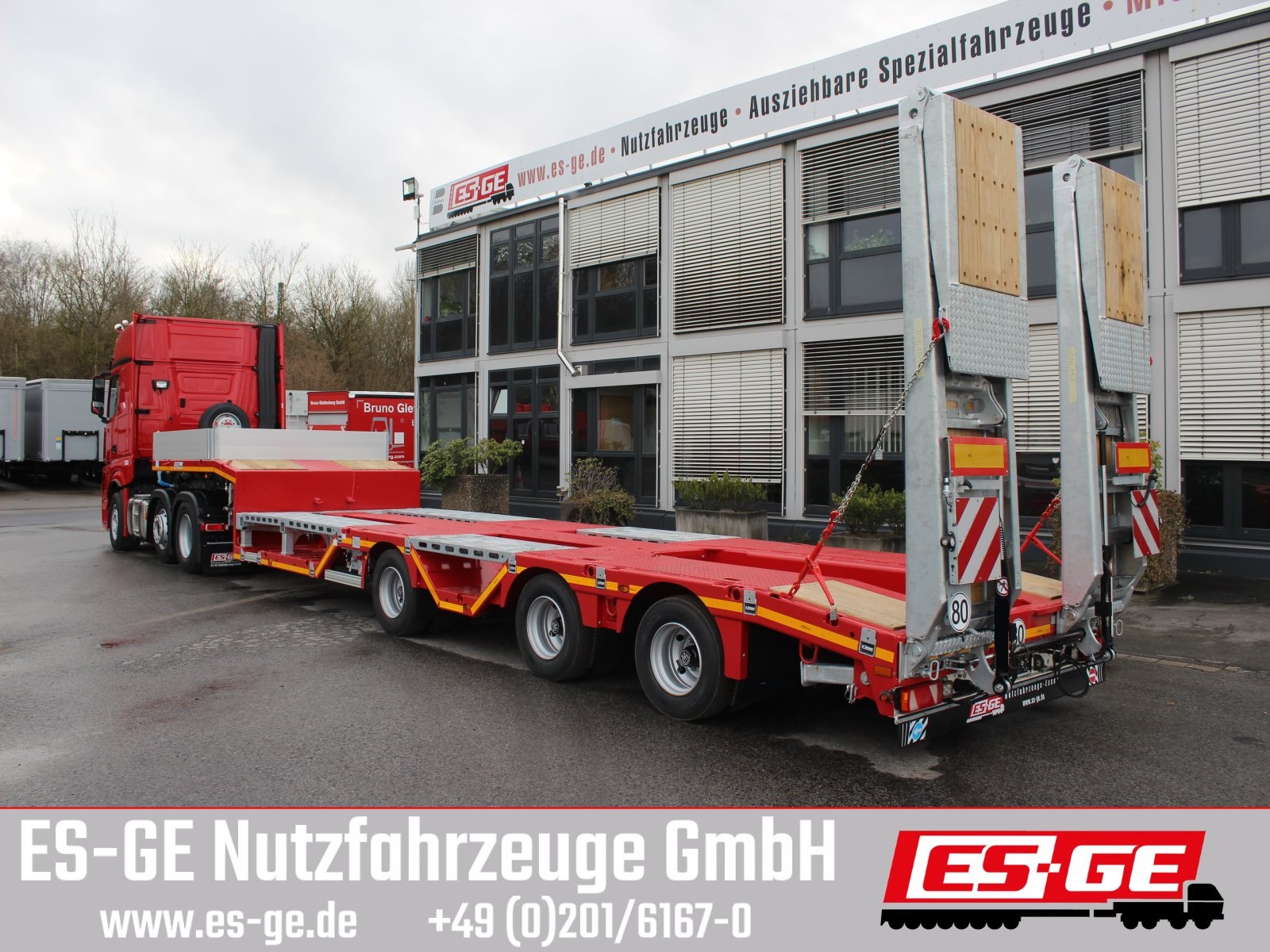 MAX Trailer MAX Trailer MAX100 Semi-Tieflader Radmulden