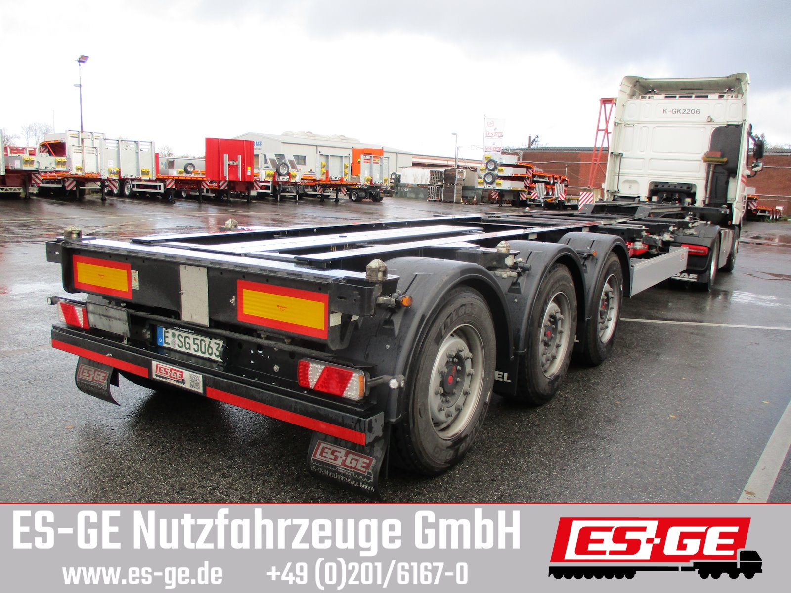 KÖGEL Port 40 simplex, pneumatischer Heckausschub