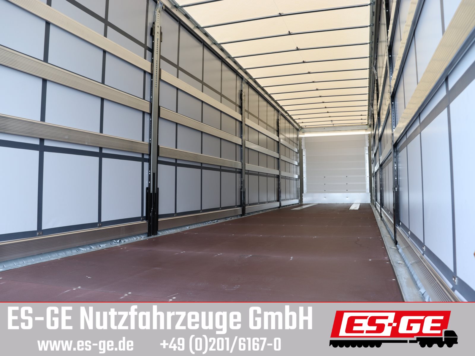 Schmitz Cargobull 3-Achs-Sattelanhänger, Cutainsider Universal