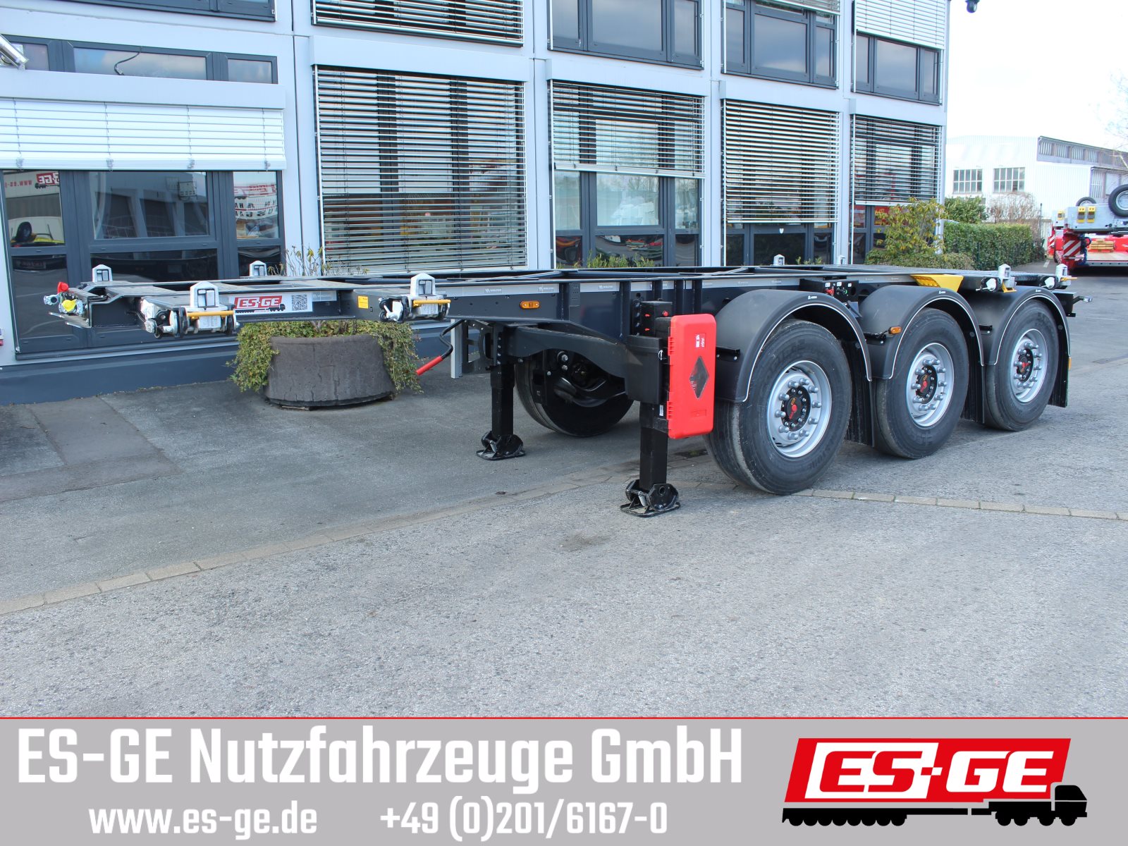 Wielton 3-Achs-Containerchassis 20ft