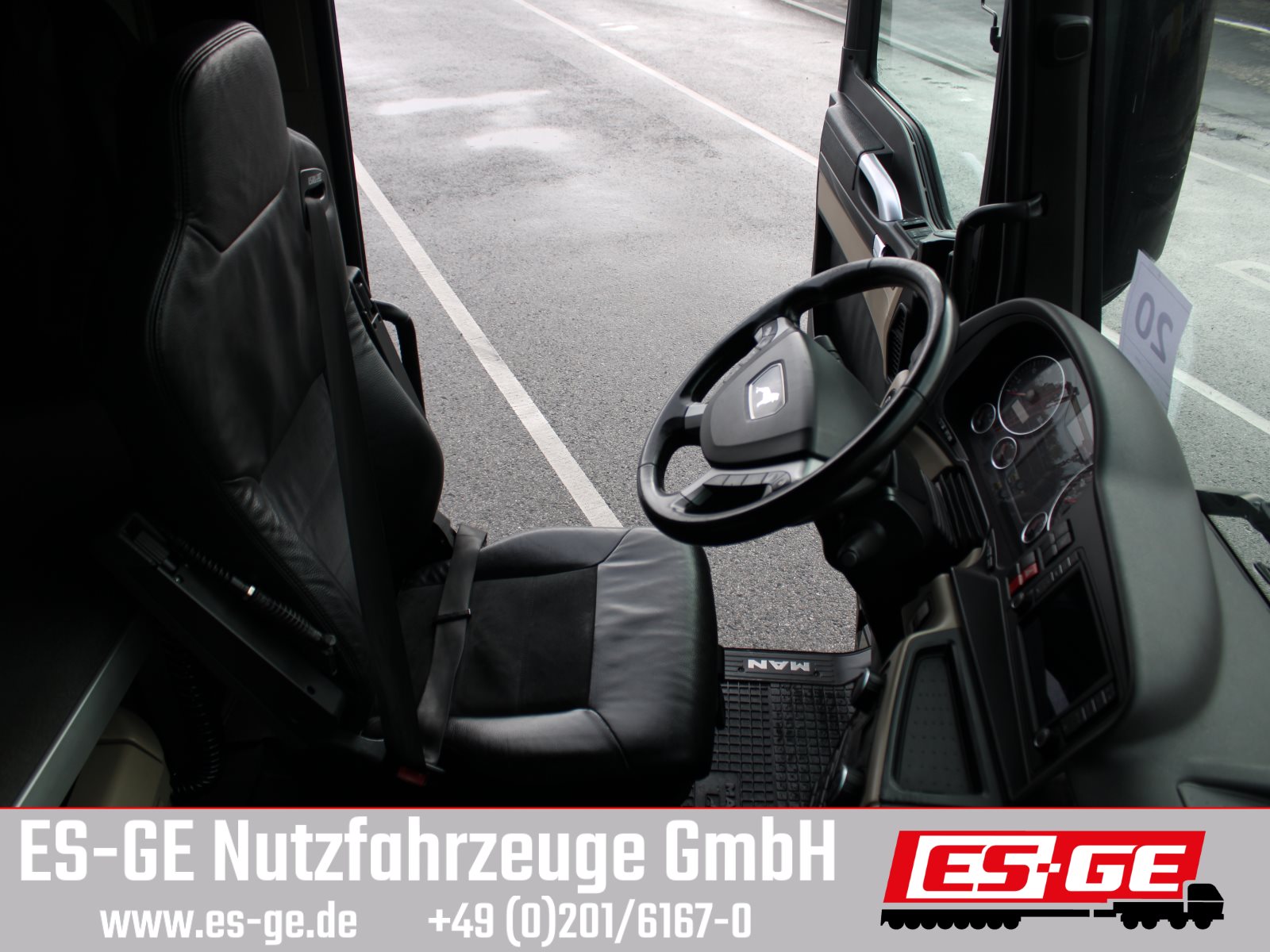 MAN TGX 18500 4x2 Lowliner