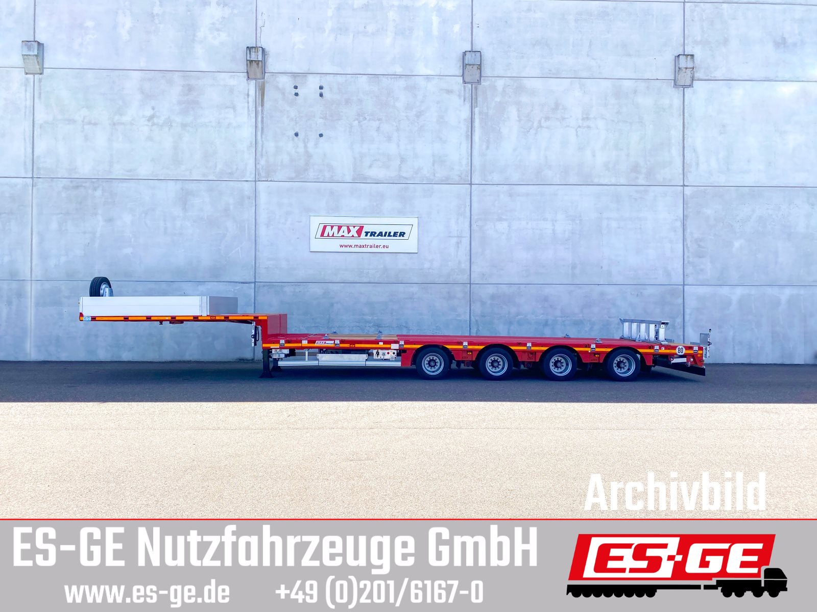 MAX Trailer MAX Trailer MAX110 Semi-Tieflader