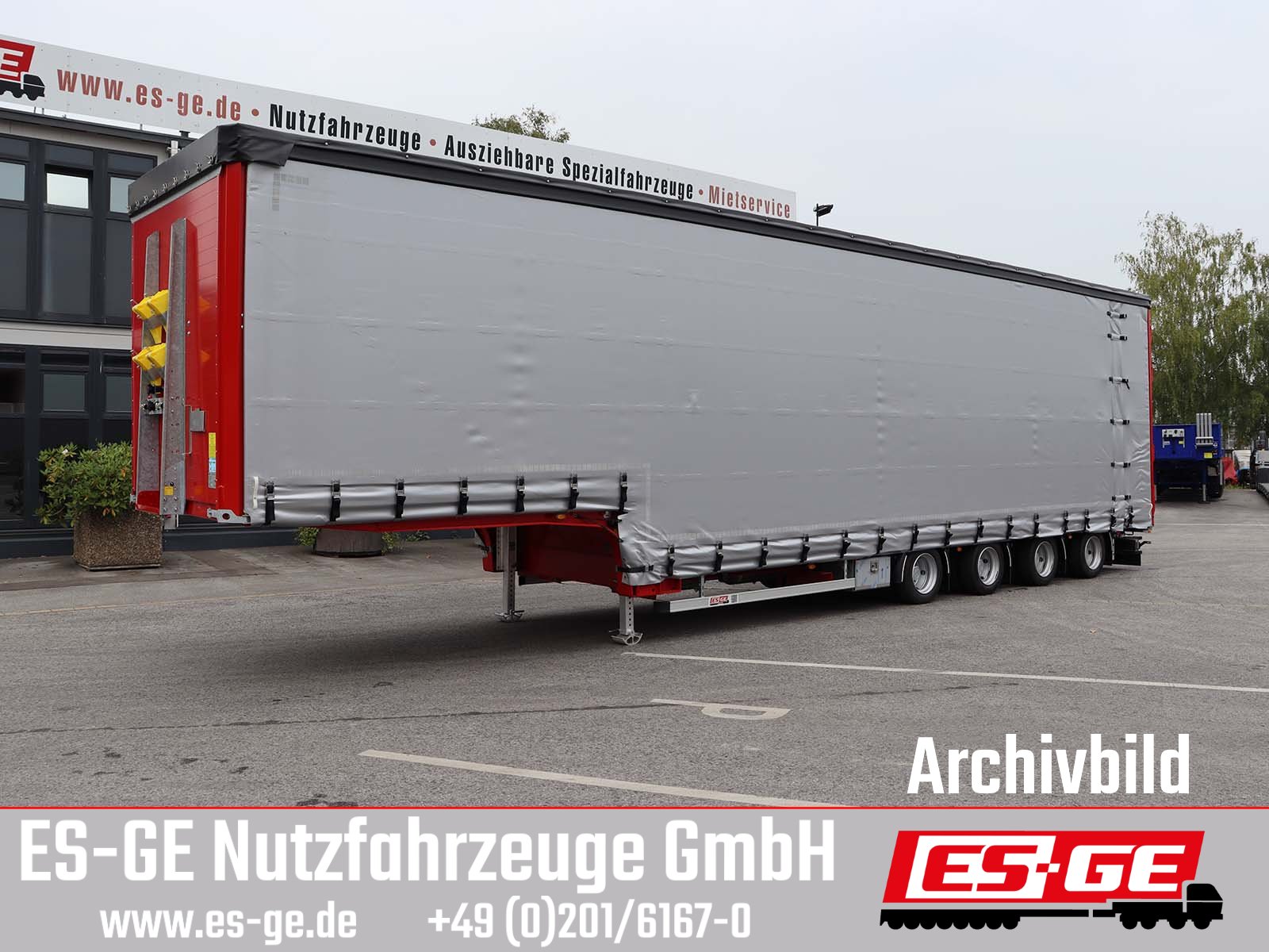 ES-GE 4-Achs-Satteltieflader mit Curtainsider-Aufbau