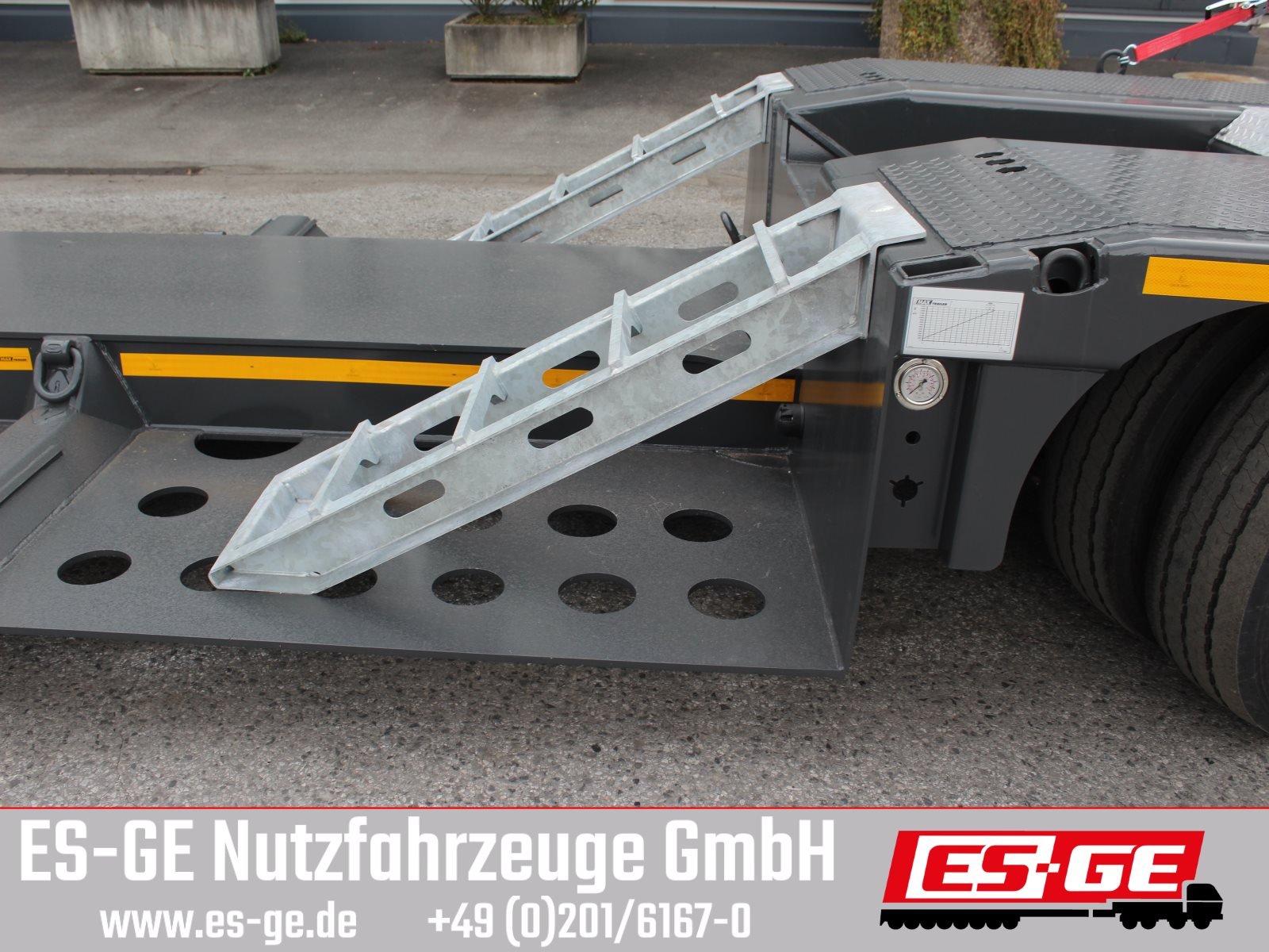 MAX Trailer MAX Trailer MAX510 Tiefbett 2x10 t (Forst)