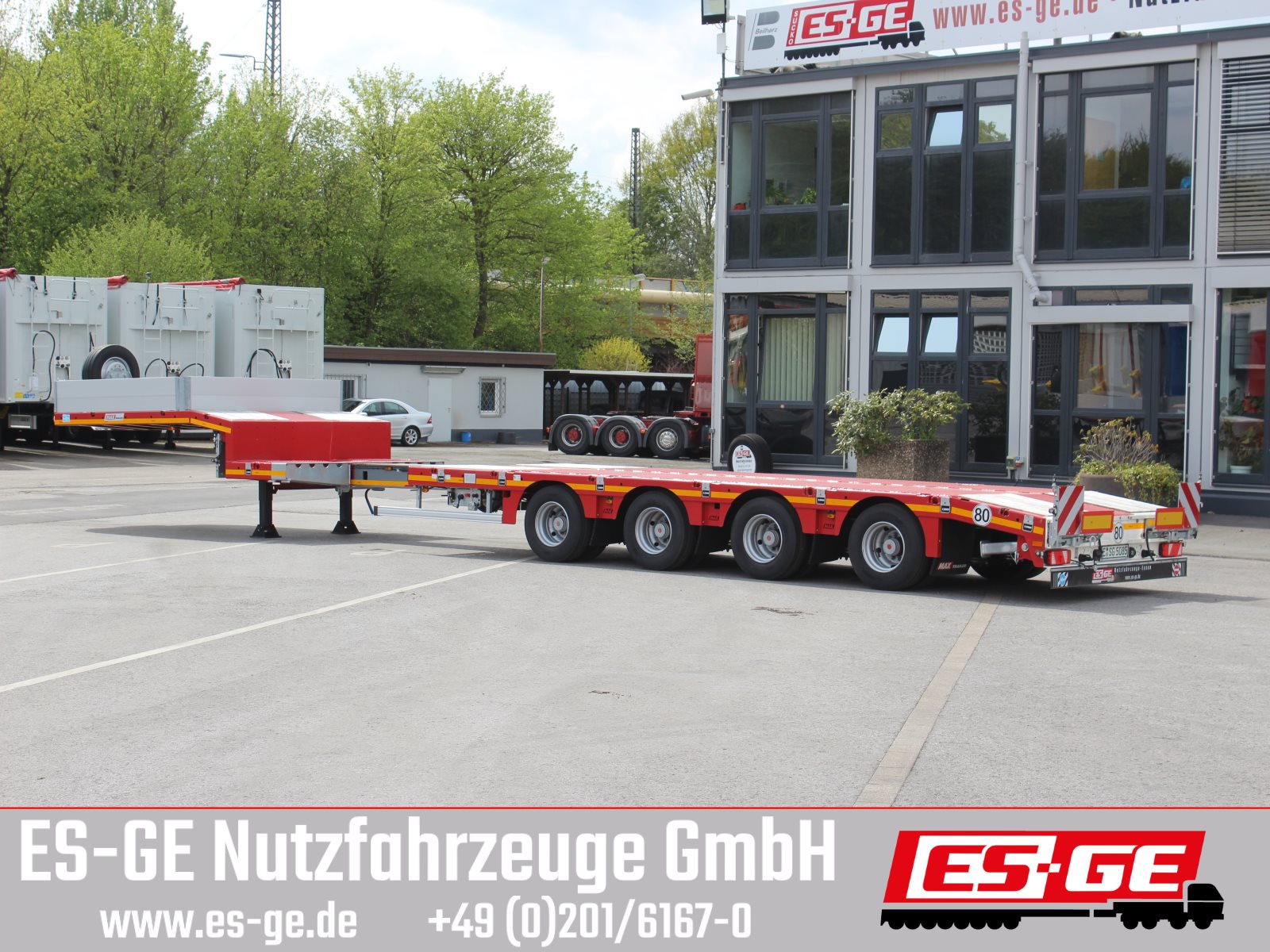 MAX Trailer MAX Trailer MAX100 Semi-Tieflader