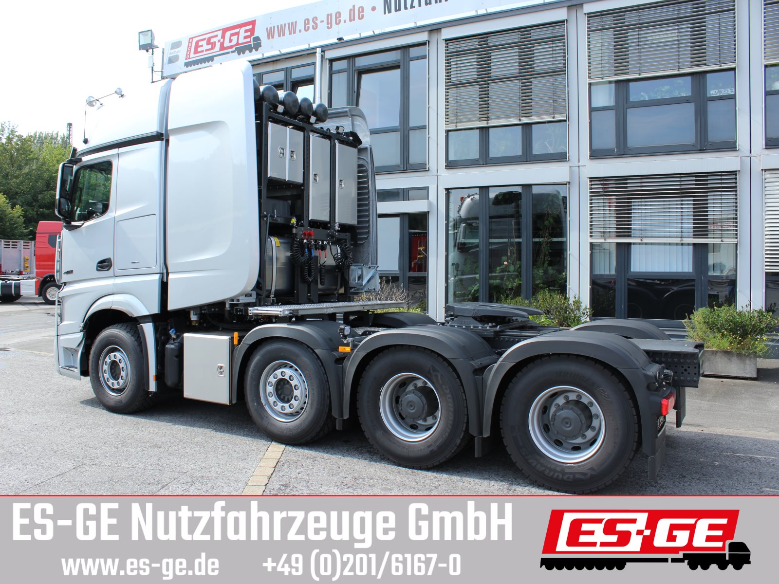 Mercedes-Benz 4163 LS 8X4 F 16 ACTROS (180 t ZGG)