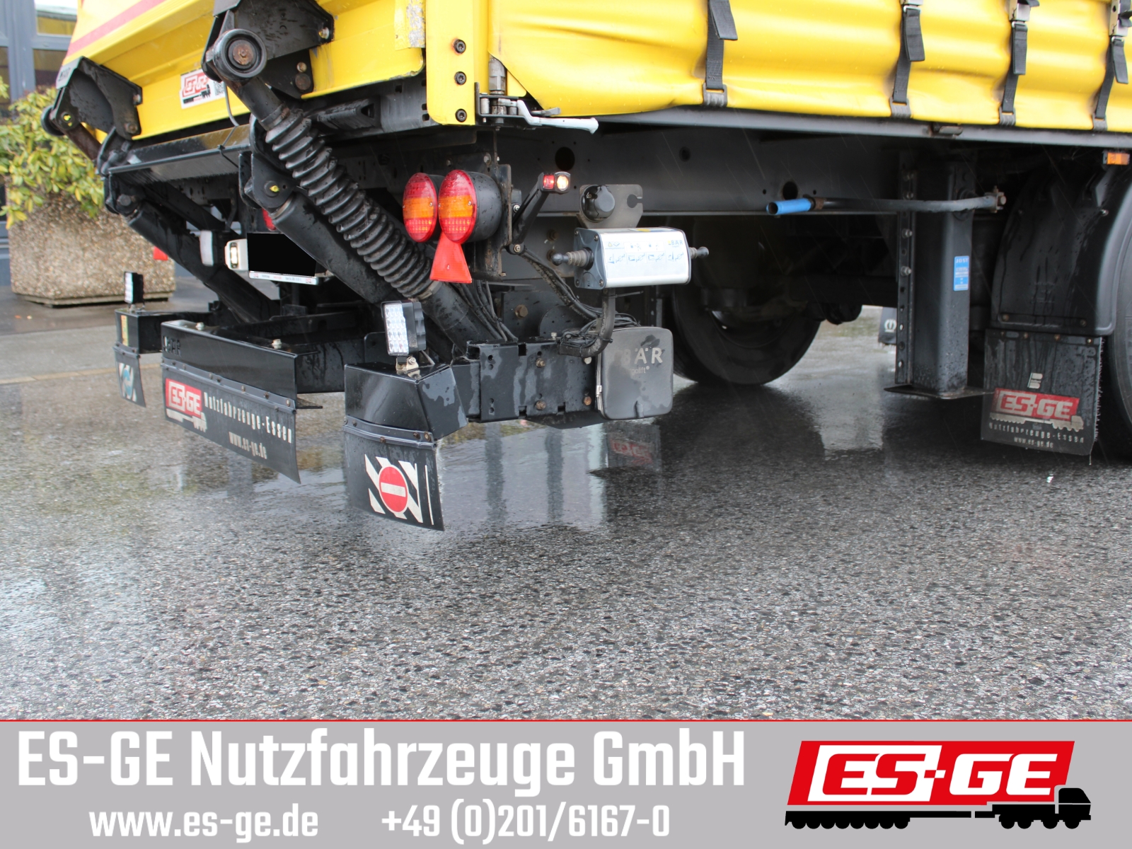 MAN TGX 26440, Krone Anhänger LBW Bär